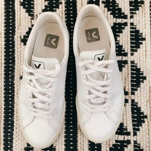 Veja Esplar Leather Shoes